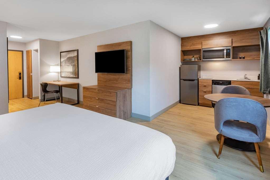 Super 8 By Wyndham Cornwall On Kamer foto